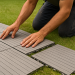 Poser des dalles clipsables sur pelouse : le guide complet pour une terrasse stable et durable